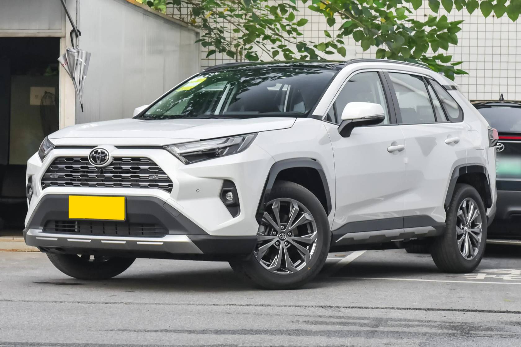 售价19.98万，新增电尾门，这款全新RAV4荣放如何？