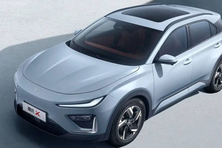 10万级纯电动SUV 新哪吒X与比亚迪元PLUS谁值得入手？