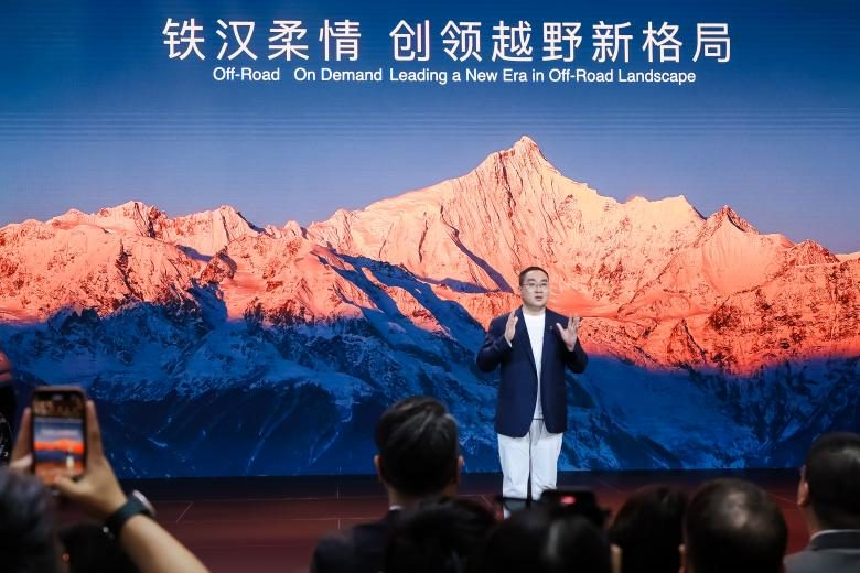 坦克4.0T V8 发动机破局：中国品牌从动力匮乏到技术输出