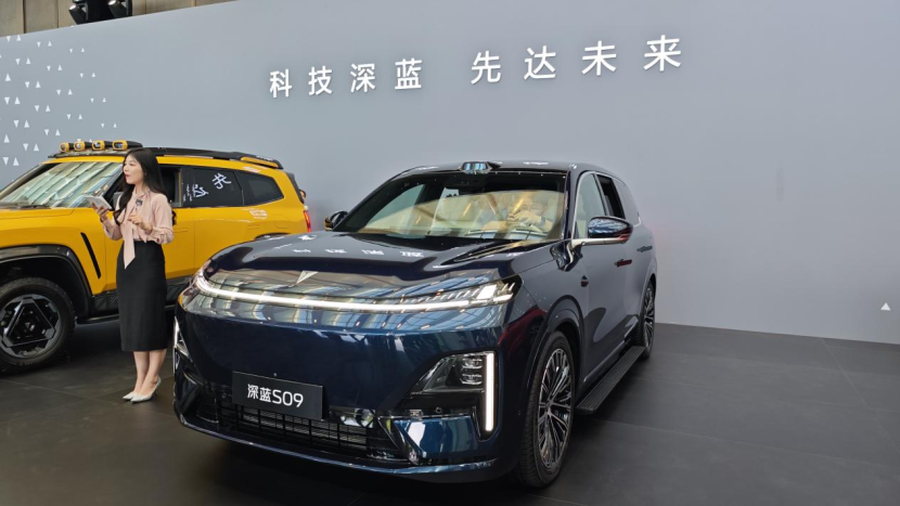 深蓝S09上市即王炸：华为赋能+保价一年,终结家庭购车焦虑
