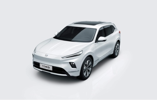 新别克纯电E5焕新上市，一口价14.99万元起